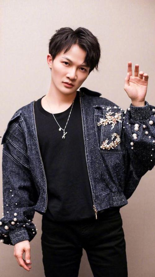 娱乐圈爆料君周深,娱乐圈爆料君的神秘面纱  第1张